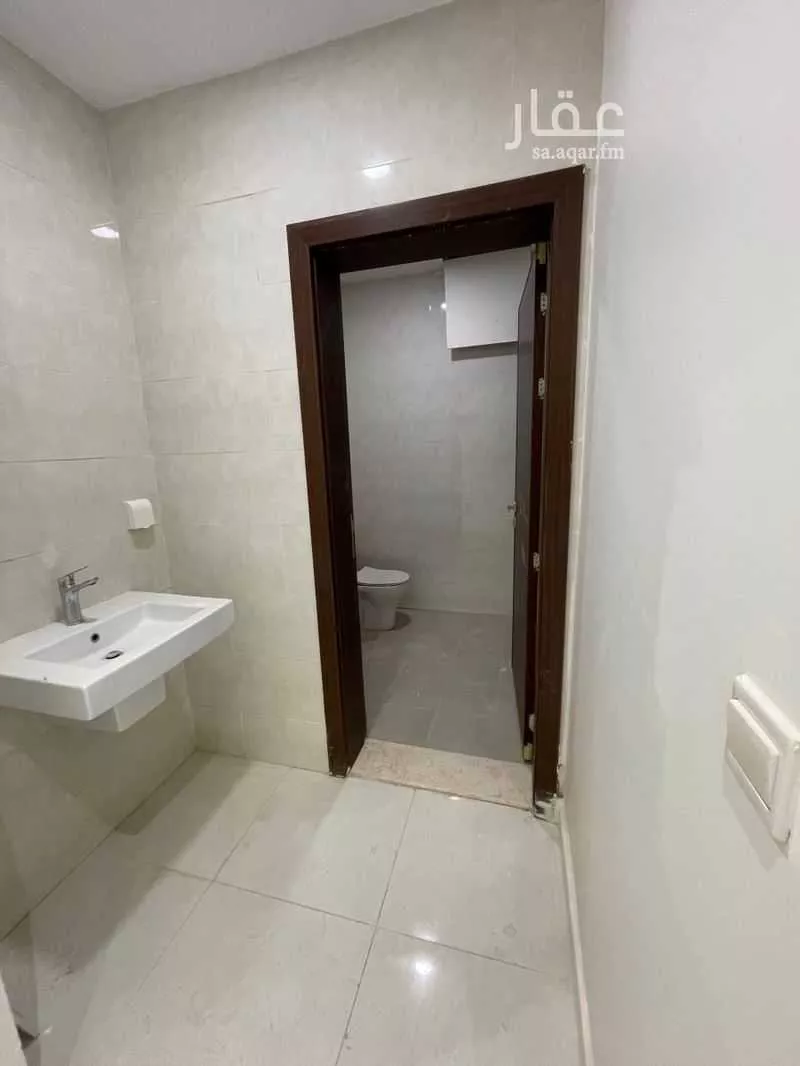 7 bedroom villa in Al Janadriyah, Riyadh 23