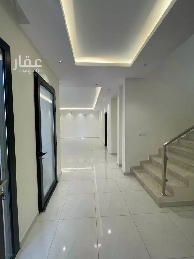 4 bedroom villa in Al Janadriyah, Riyadh 8