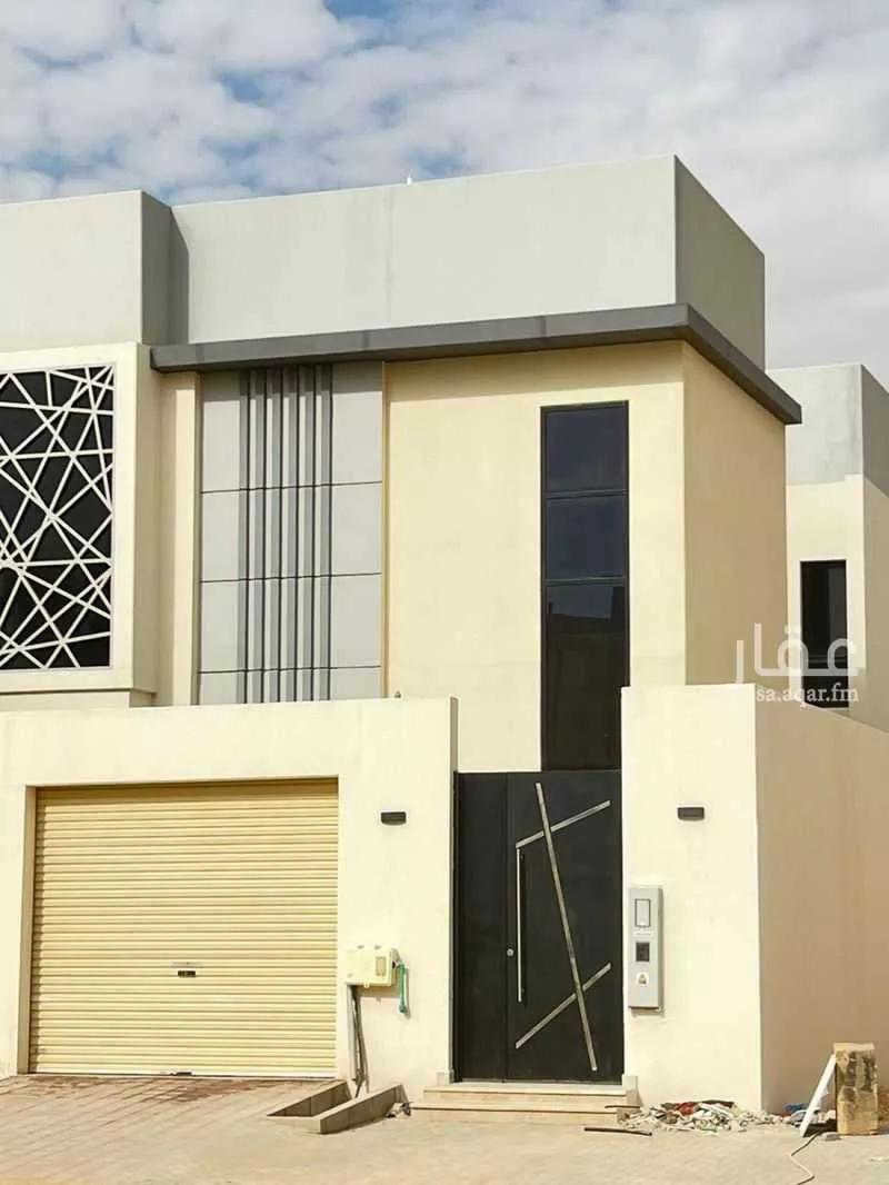 5 bedroom villa in Al Janadriyah 3