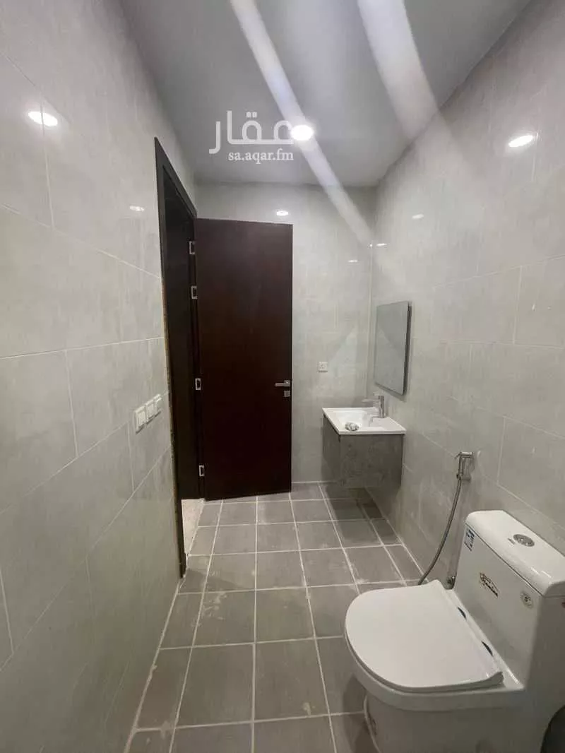 7 bedroom villa in Al Janadriyah, Riyadh 22