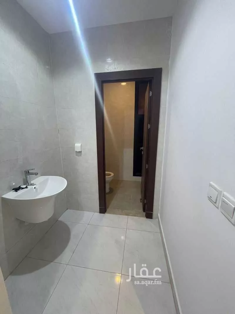 3 bedroom villa in Al Janadriyah, Riyadh 8