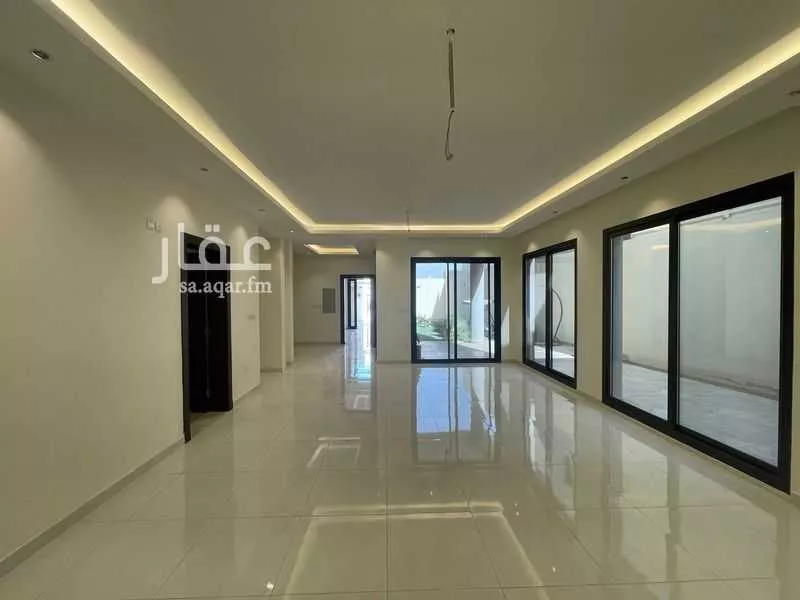 4 bedroom villa in Al Janadriyah, Riyadh 10