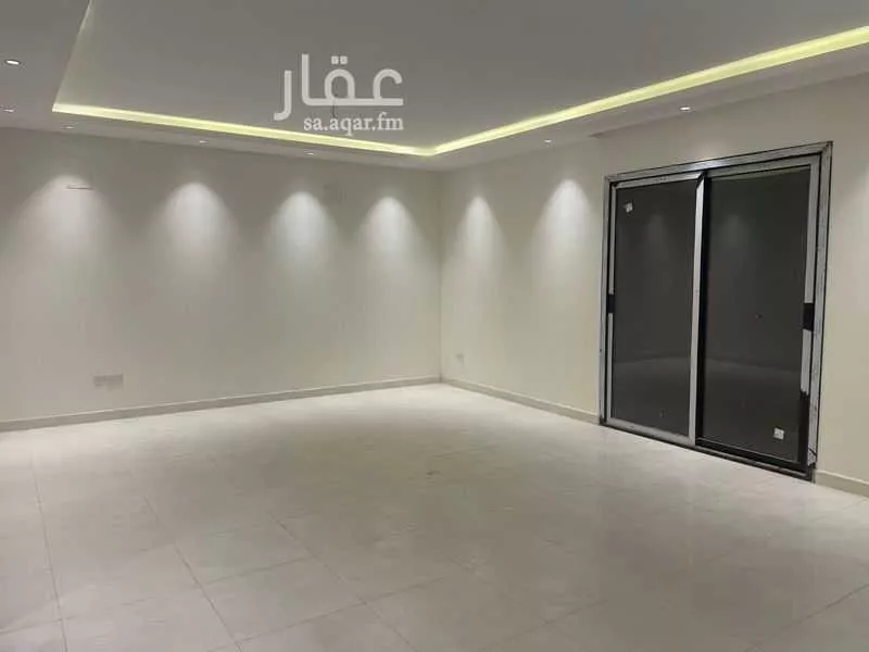 4 bedroom villa in Al Janadriyah, Riyadh 9