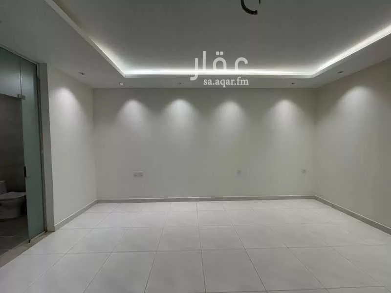 3 bedroom villa in Al Janadriyah, Riyadh 21