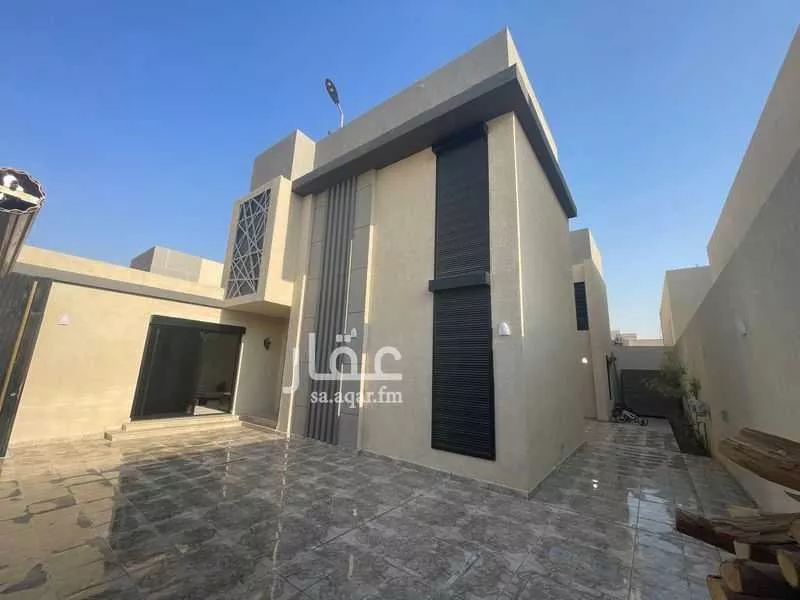 10 bedroom villa in Al Janadriyah 2
