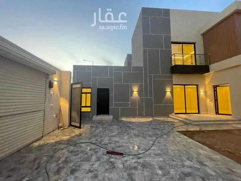 4 bedroom villa in Al Janadriyah, Riyadh 6