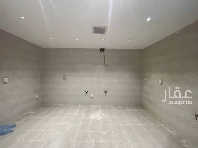 7 bedroom villa in Al Janadriyah, Riyadh 14