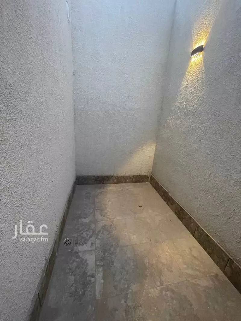 7 bedroom villa in Al Janadriyah, Riyadh 17