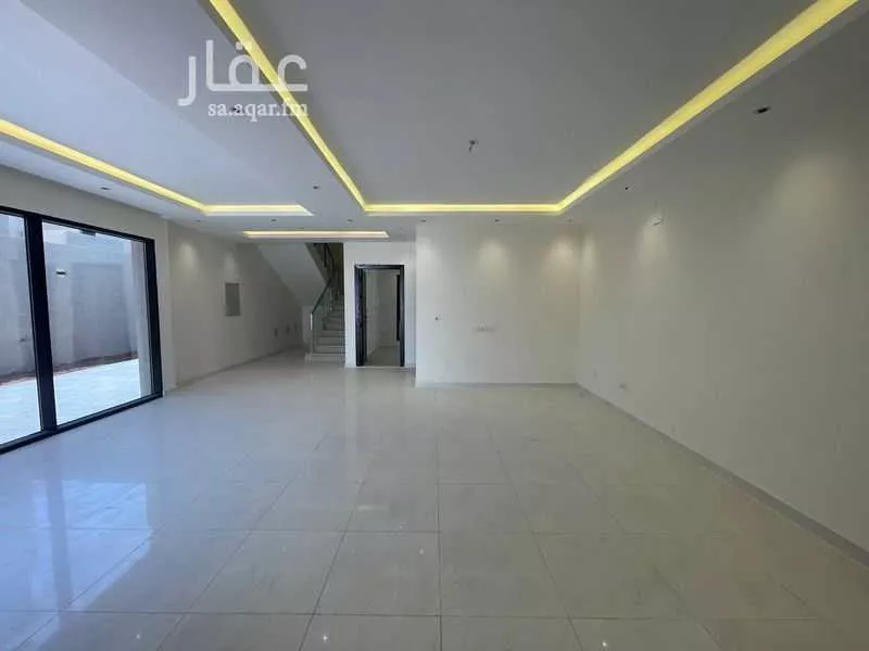 3 bedroom villa in Al Janadriyah 4