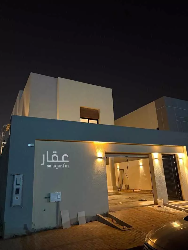 فيلا 4 غرف في الجنادرية 1