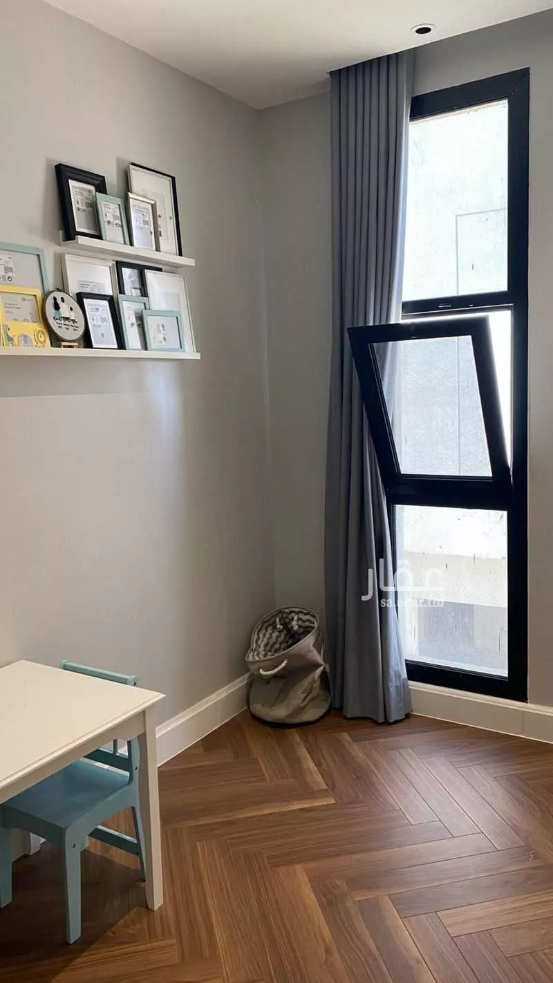 فيلا 4 غرف في الجنادرية 2