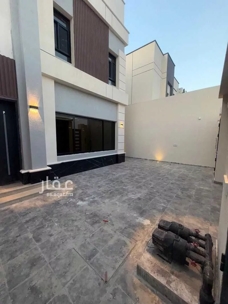 فيلا 3 غرف في الجنادرية 2