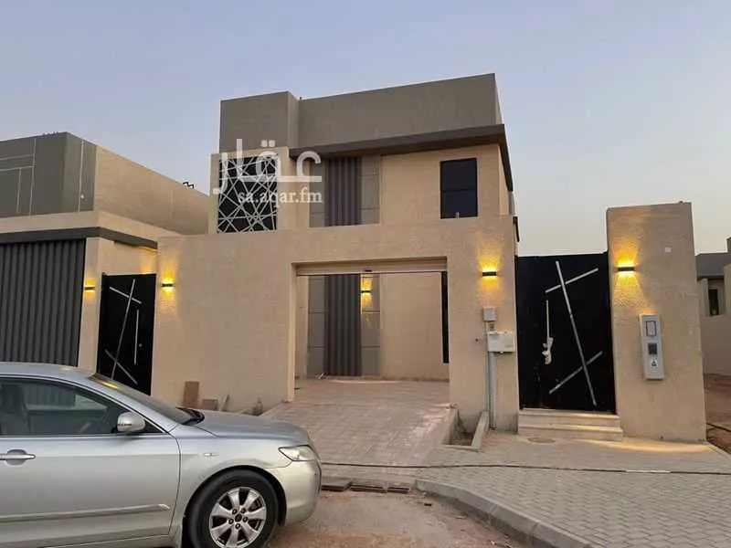 فيلا 5 غرف في الجنادرية 1