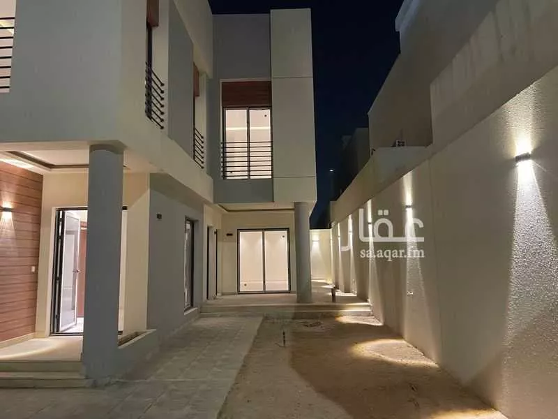 4 bedroom villa in Al Janadriyah, Riyadh 5