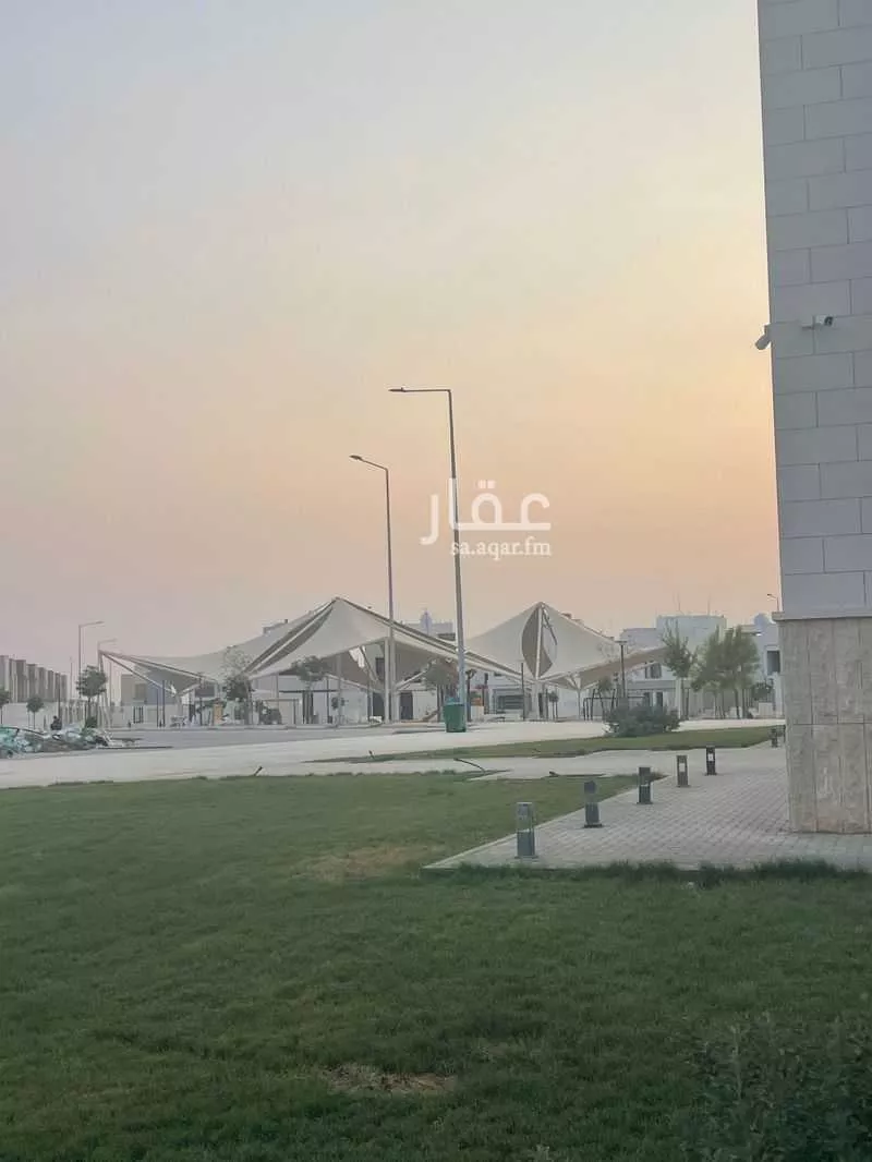 فيلا 3 غرف في الجنادرية 2