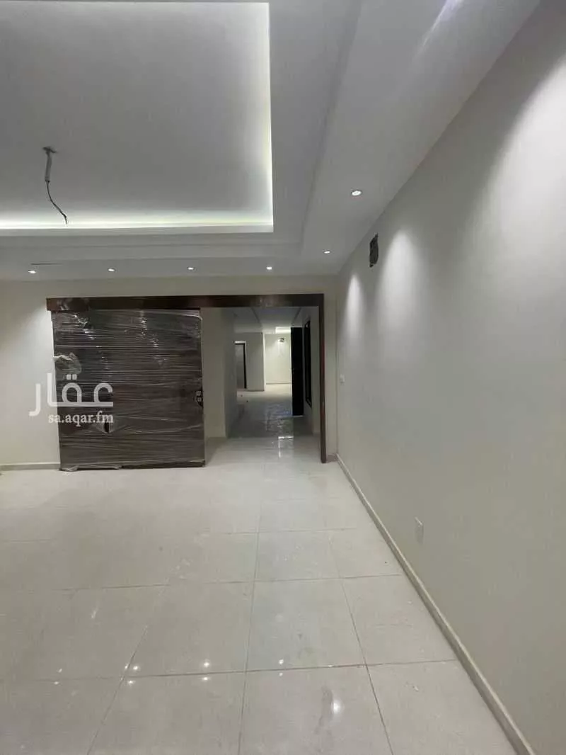 7 bedroom villa in Al Janadriyah, Riyadh 10