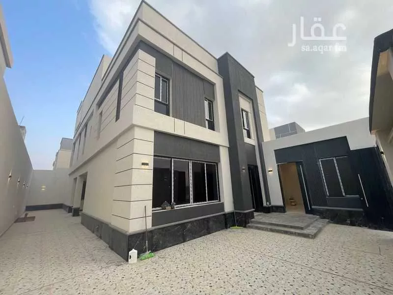 فيلا 8 غرف في الجنادرية 2