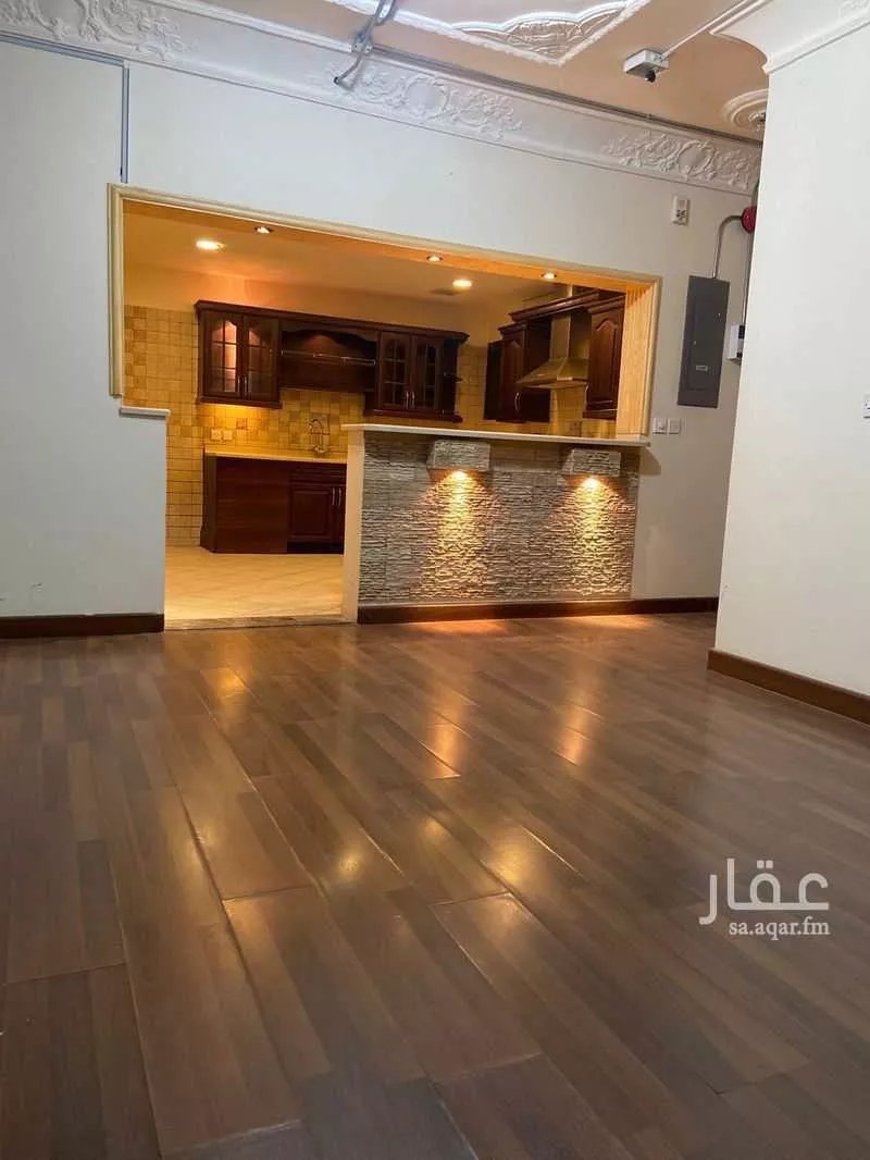 مكتب 130 م² في الورود 2