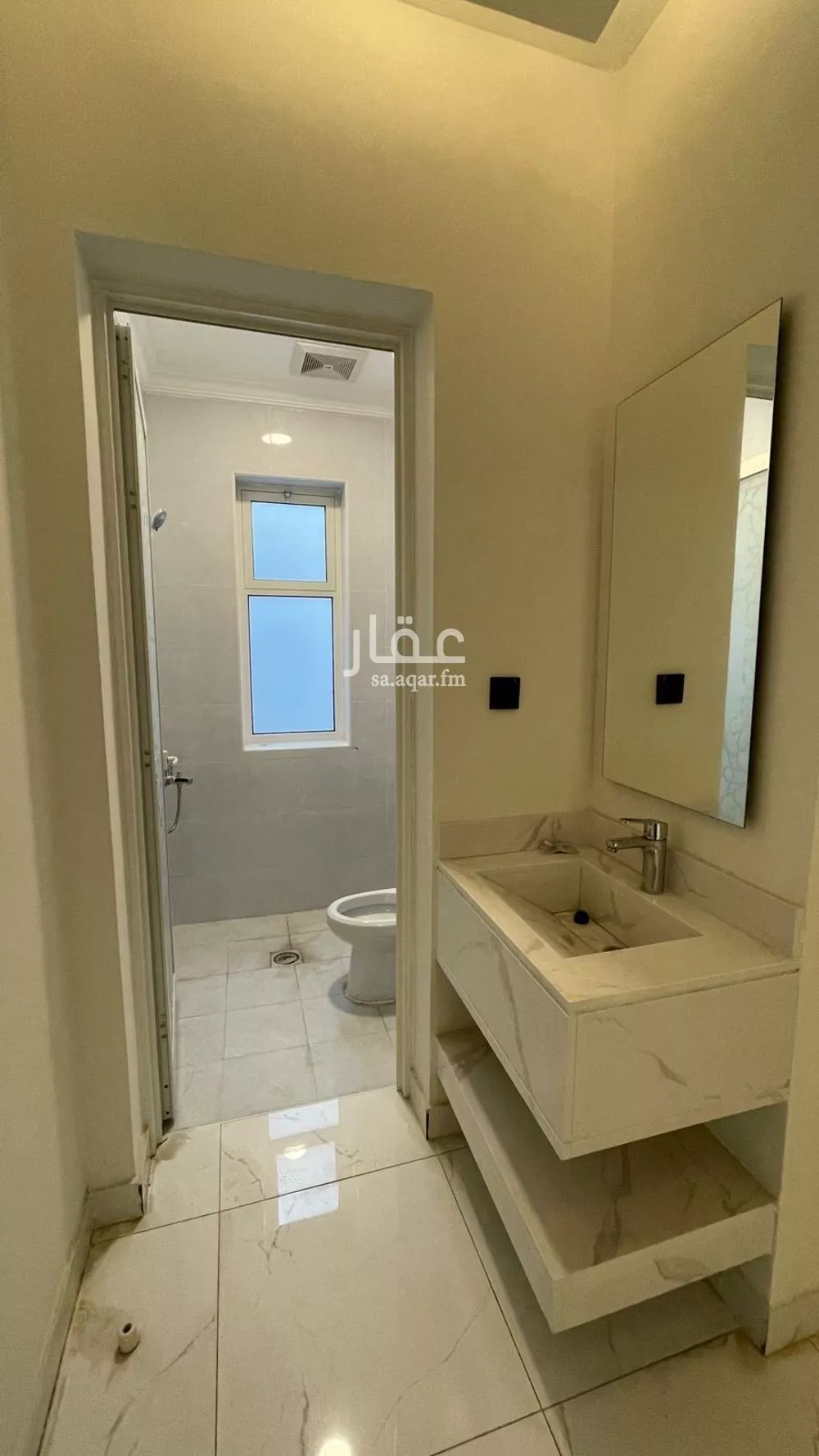 4 bedroom apartment in Al Hamra, Eastern Province 7