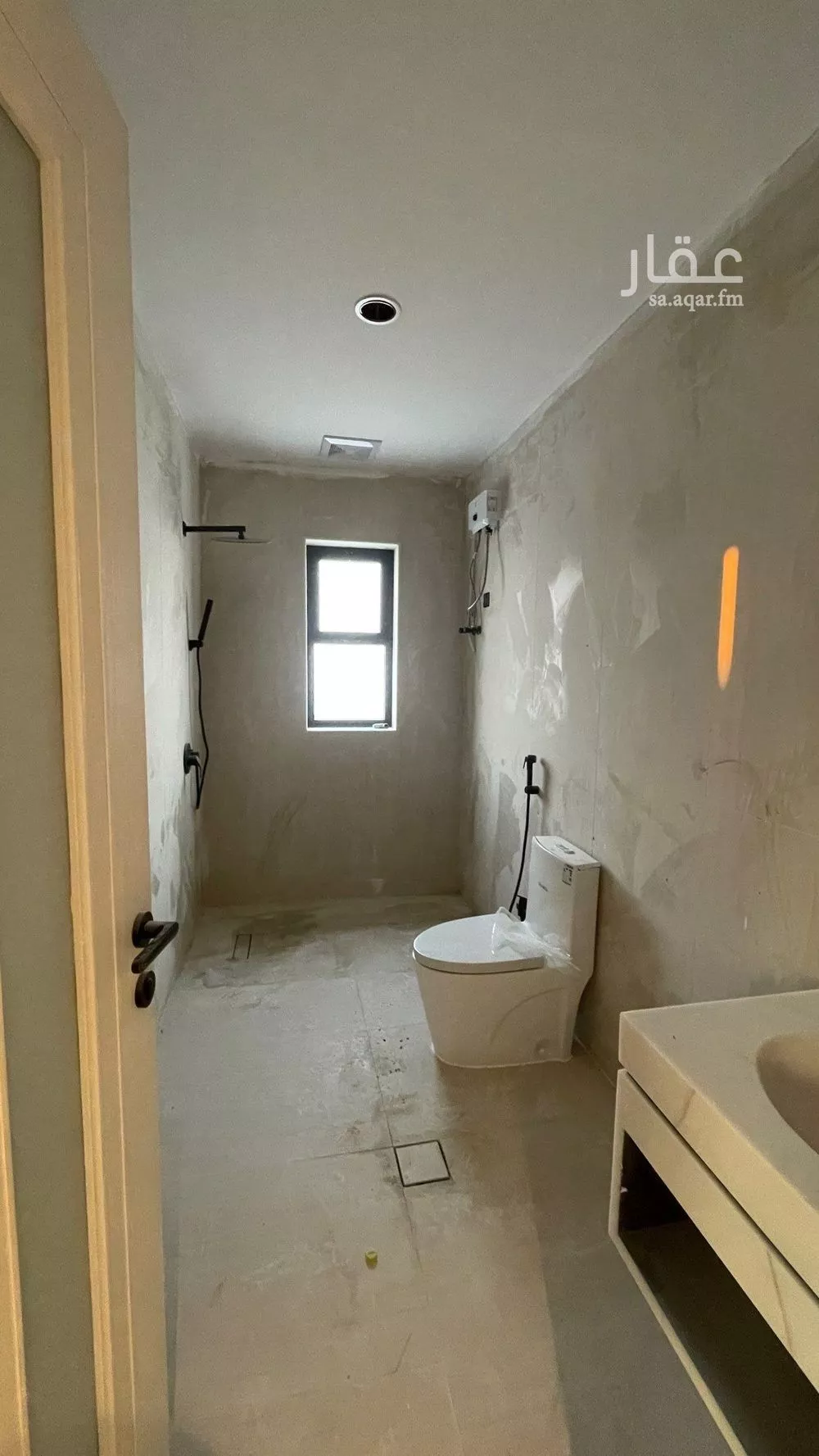 شقة 4 غرف في الشعلة، الدمام 15