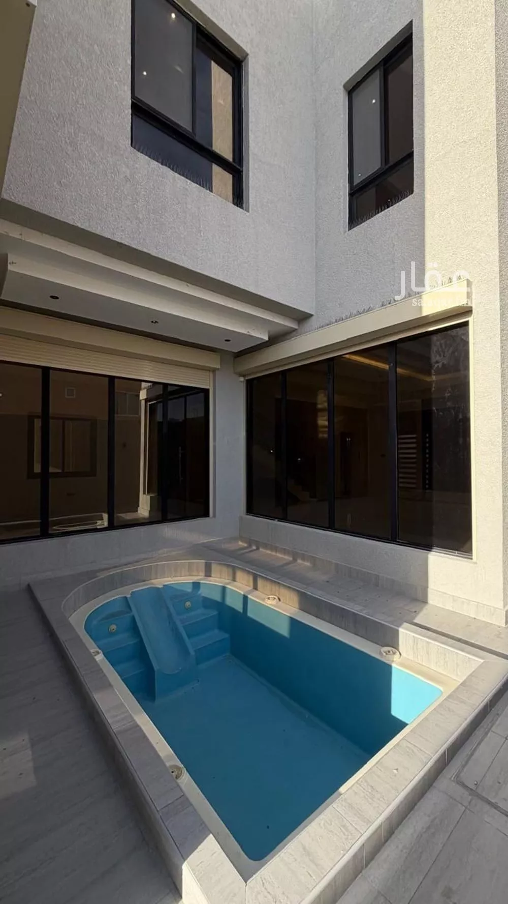 شقة 5 غرف في السيف 1