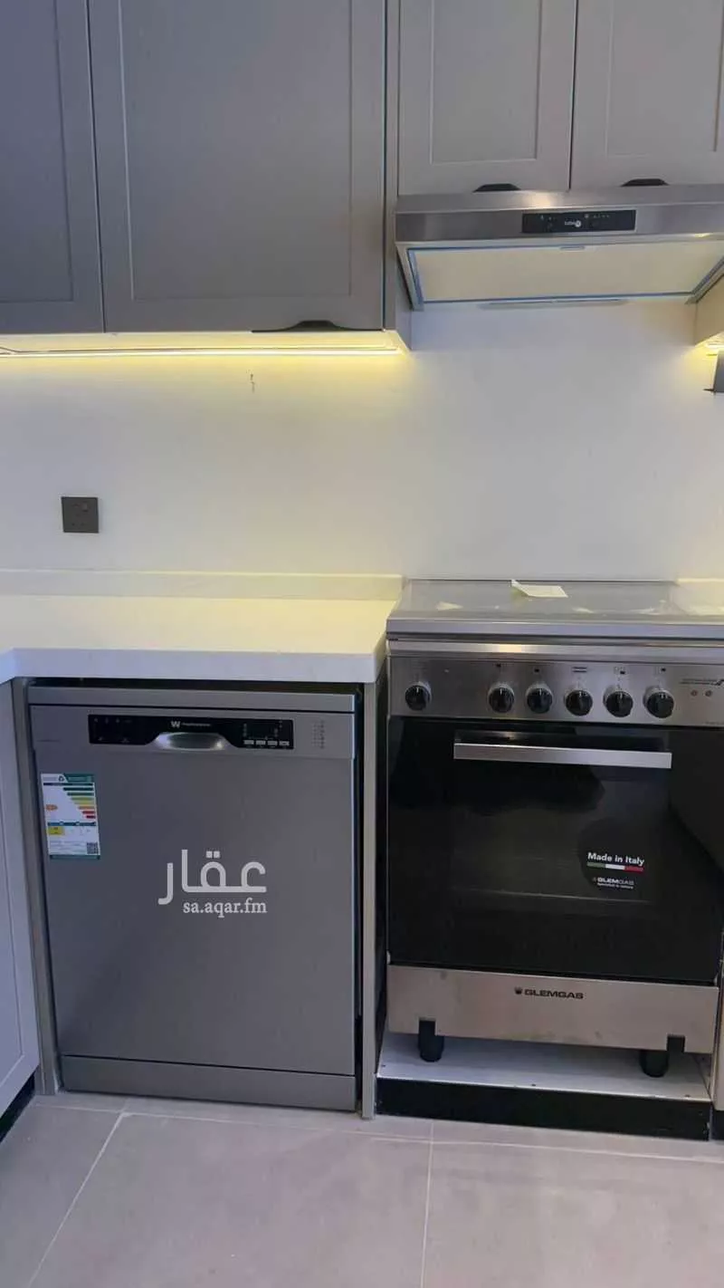 4 bedroom apartment in Al Hizam Al Thahabi, Eastern Province 4