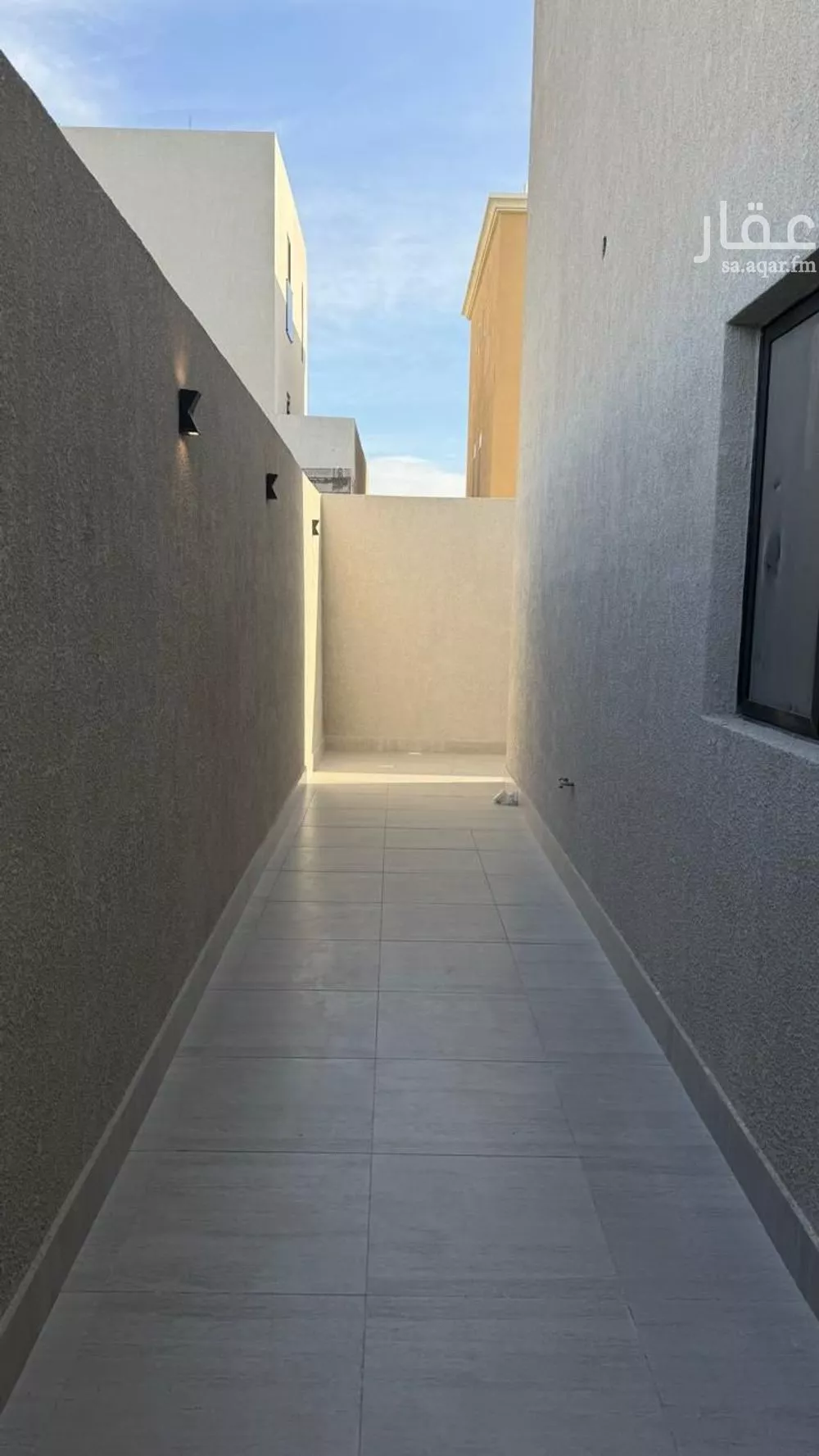 شقة 5 غرف في السيف 4