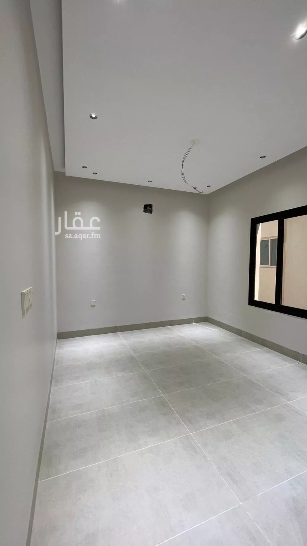 فيلا 6 غرف في الامواج 2