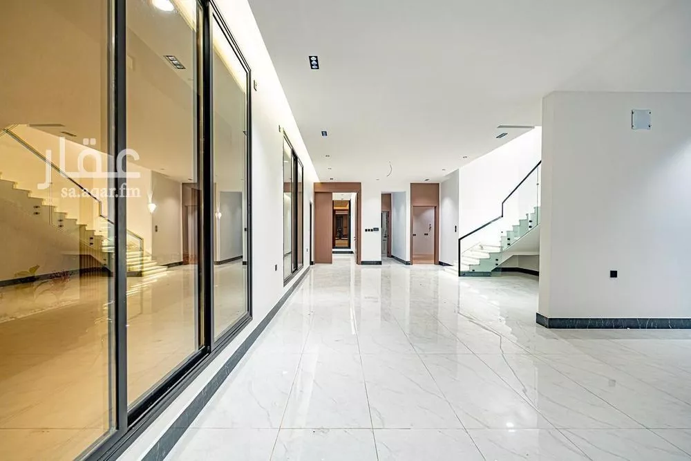 6 bedroom villa in Ash Shulah 2