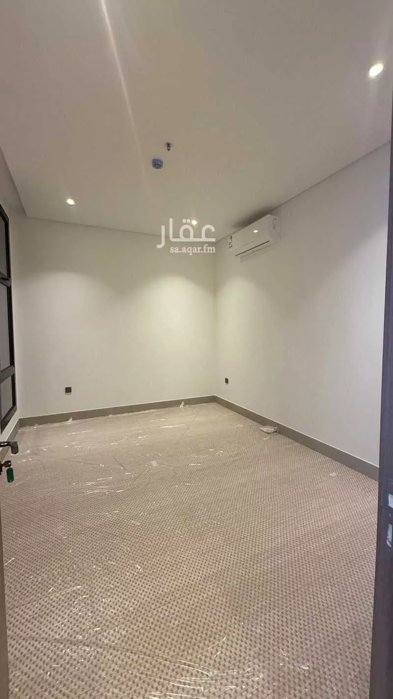 4 bedroom apartment in Al Hizam Al Thahabi, Eastern Province 8