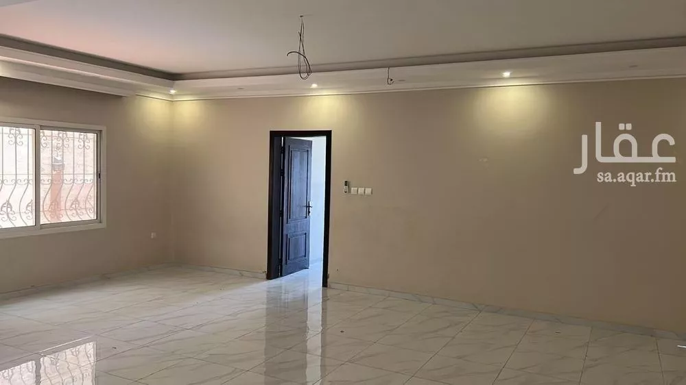 فيلا 7 غرف في الشعلة 4