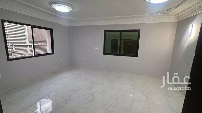 فيلا 17 غرف في الورود 5