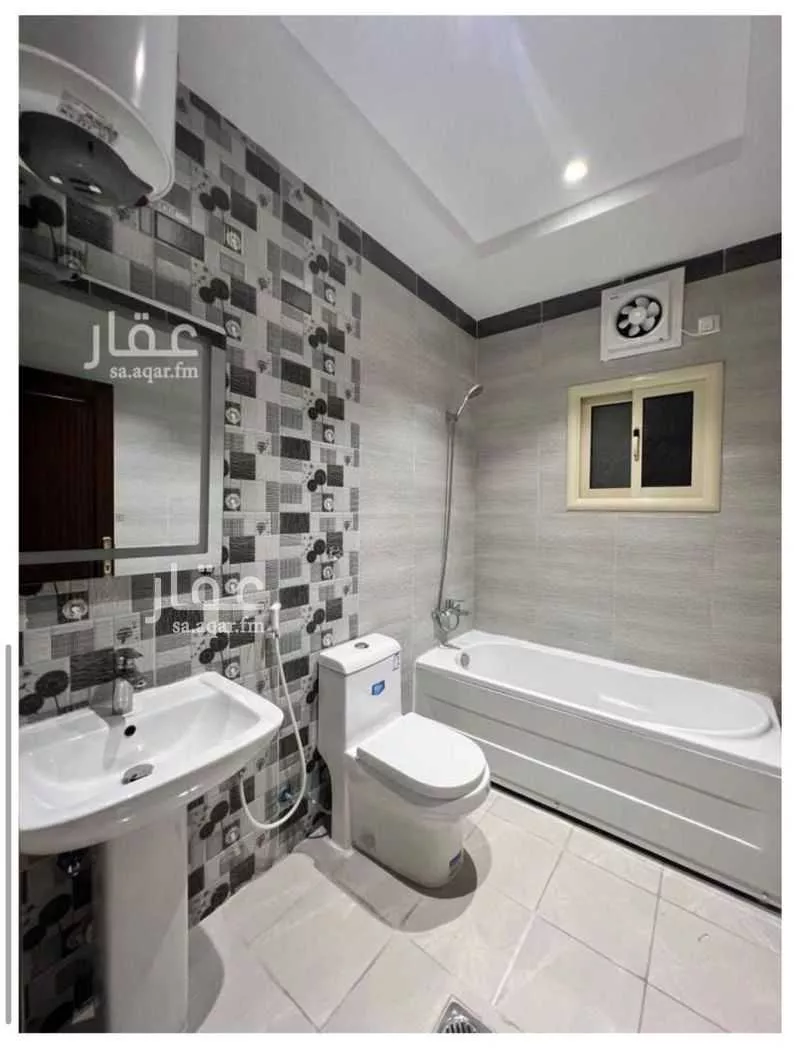 6 bedroom apartment in Al Wurud, Jeddah 4