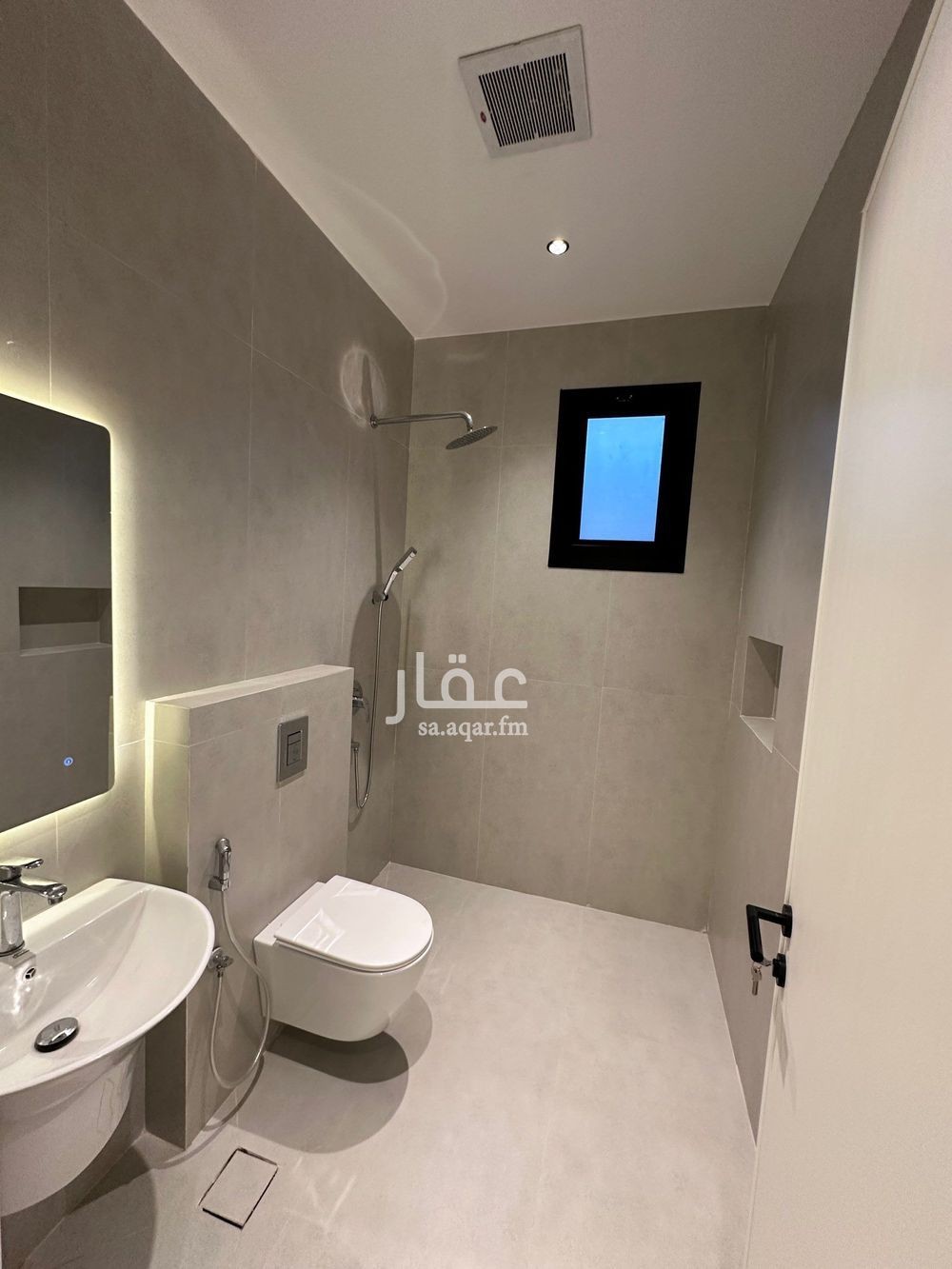 3 bedroom apartment in Al Qadisiyah, Riyadh 15
