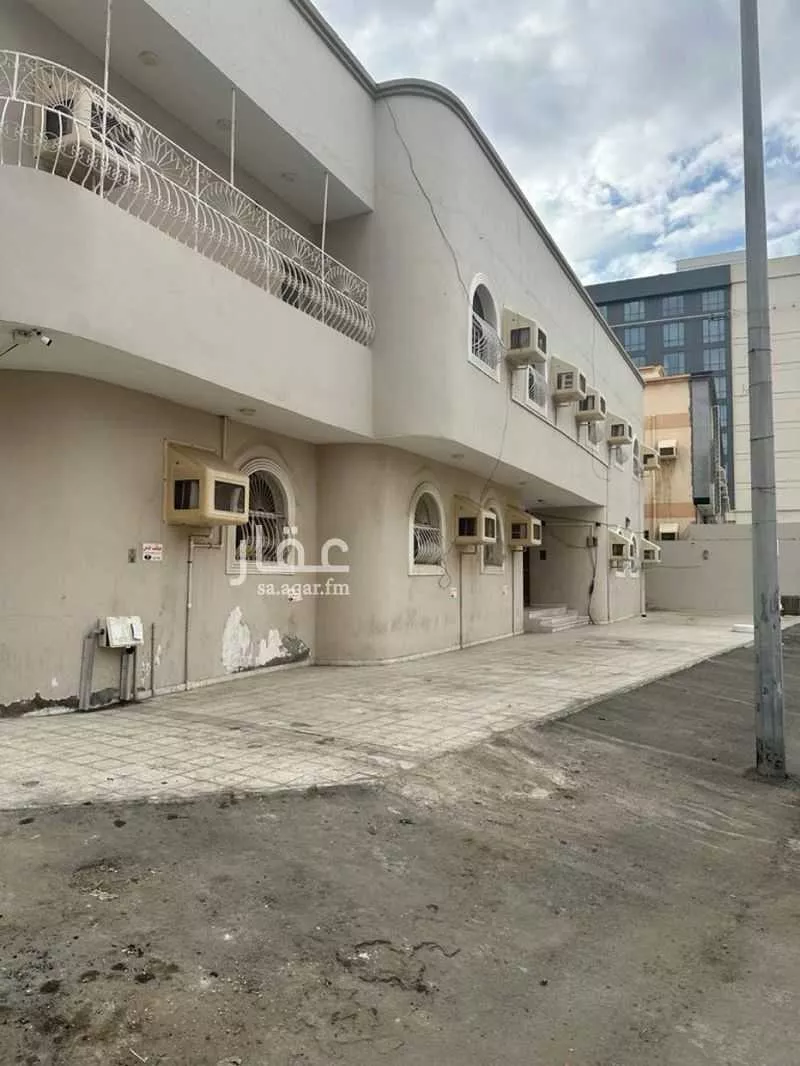 790 sqm building in Al Marwa 1