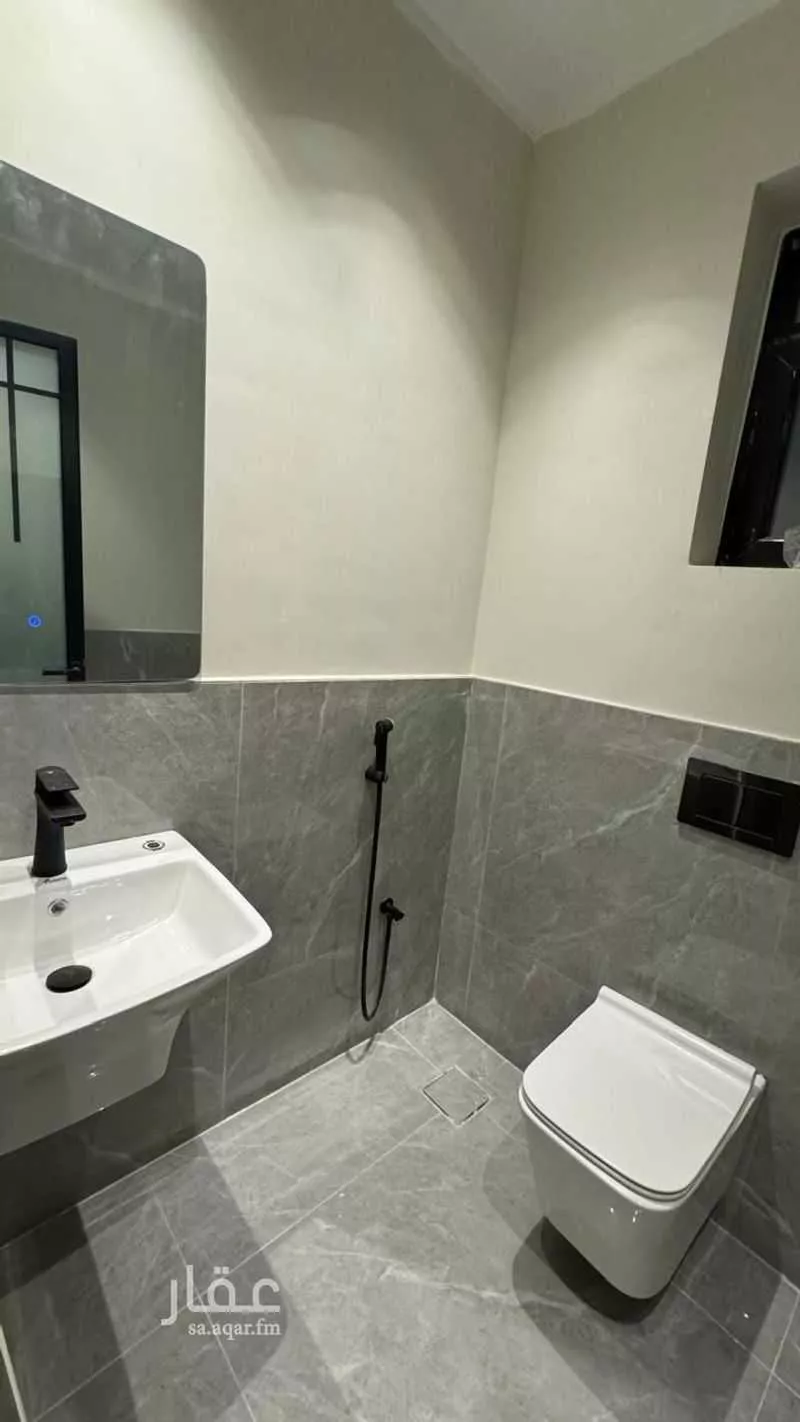 4 bedroom apartment in Al Shiraa, Eastern Province 6