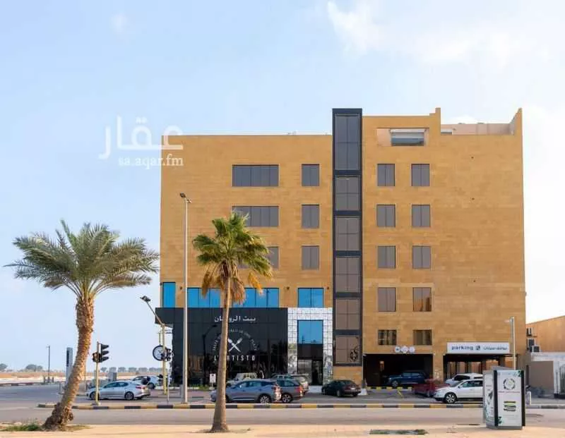 مكتب 2007 م² في ابن سينا 4