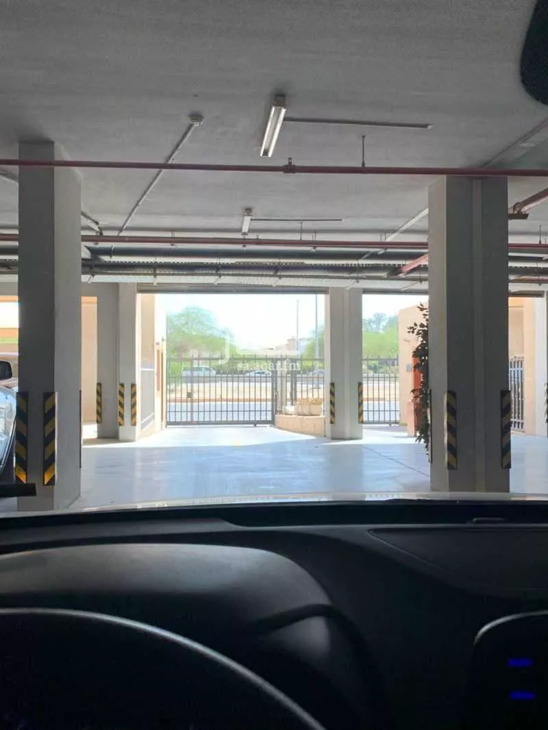 شقة 3 غرف في الحمرا 2