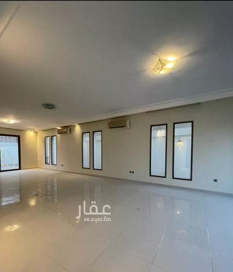 فيلا 6 غرف في الامواج 3