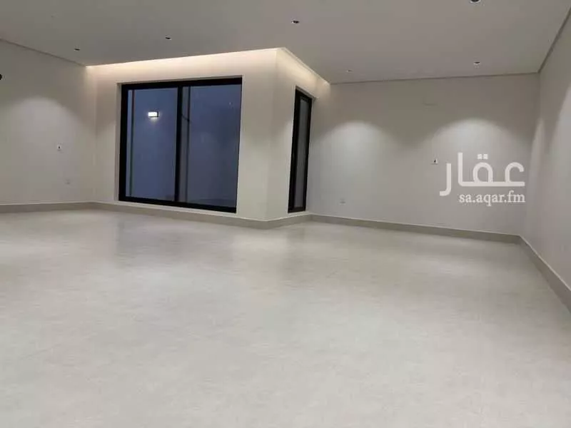 فيلا 6 غرف في ضاحية الملك فهد 2