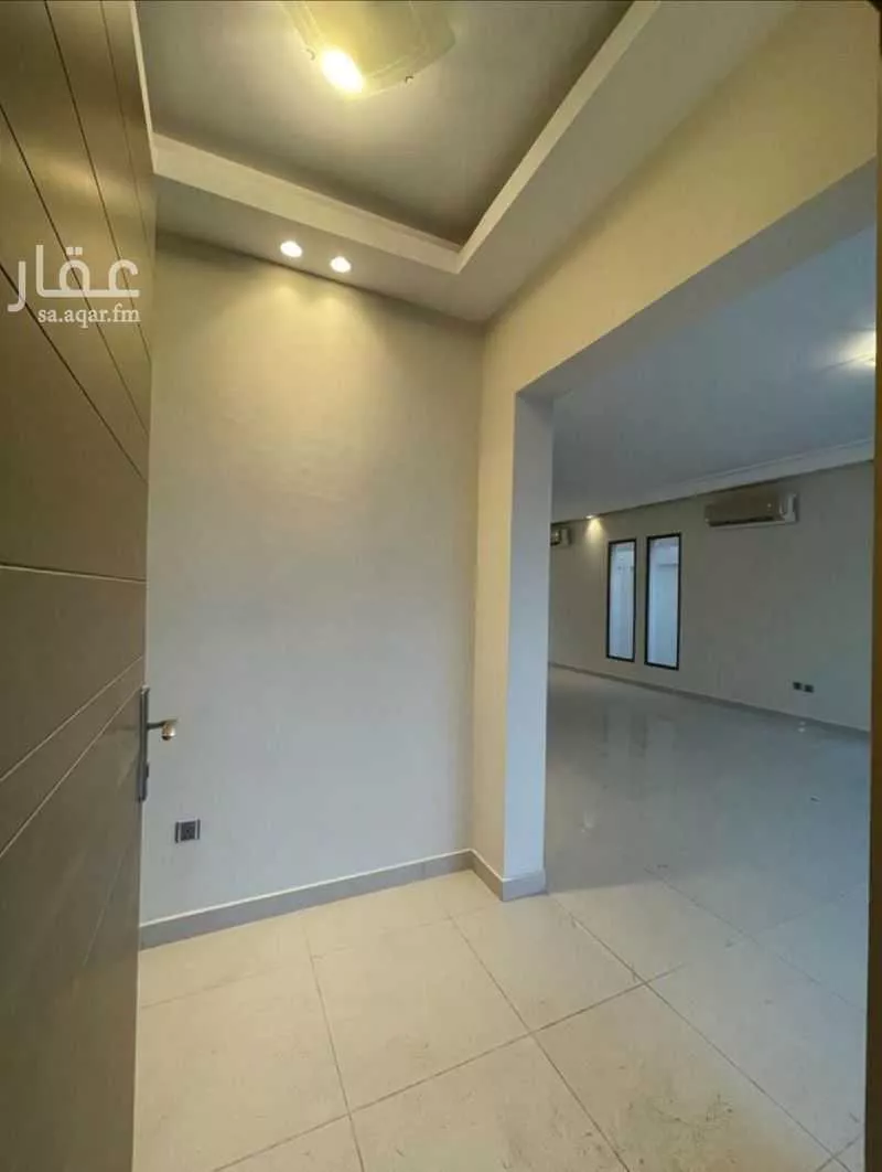 فيلا 6 غرف في الامواج 2