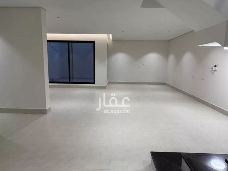 فيلا 6 غرف في ضاحية الملك فهد 3