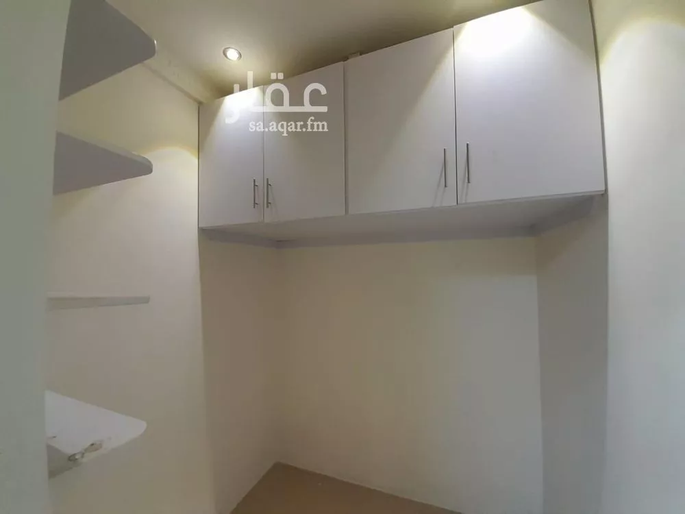 4 bedroom apartment in King Faisal, Riyadh 20