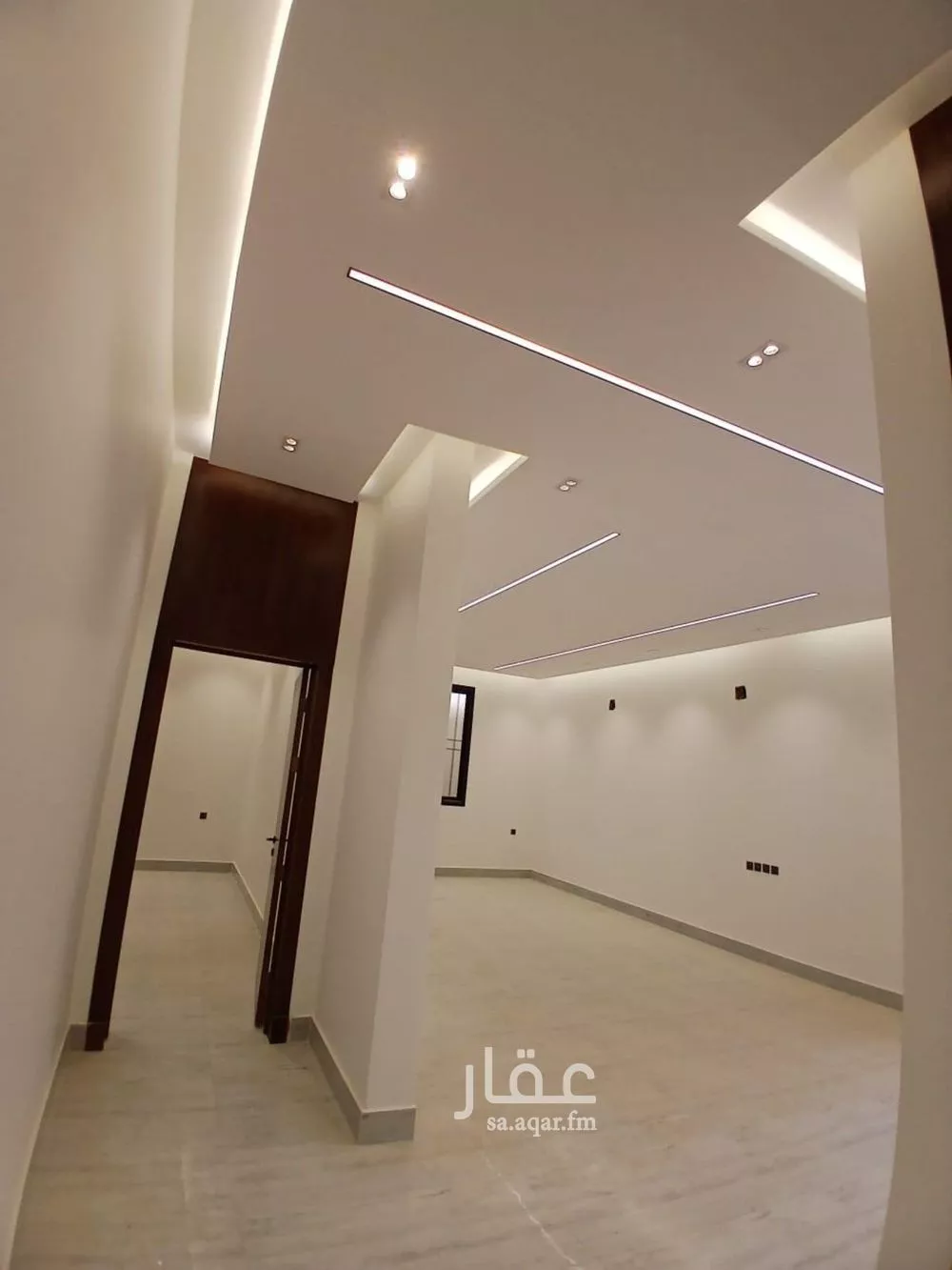 8 bedroom villa in Al Rimal 5