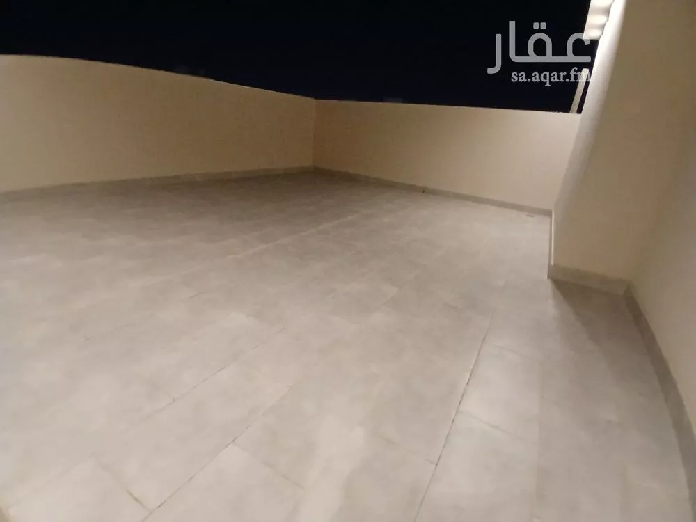 فيلا 6 غرف في العارض 2