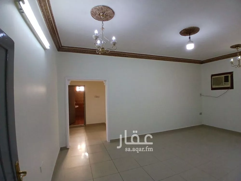 3 bedroom apartment in King Faisal, Riyadh 6