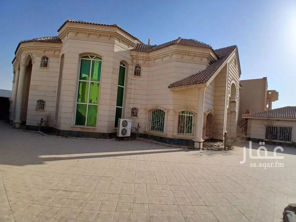 10 bedroom villa in Al Hamra 3