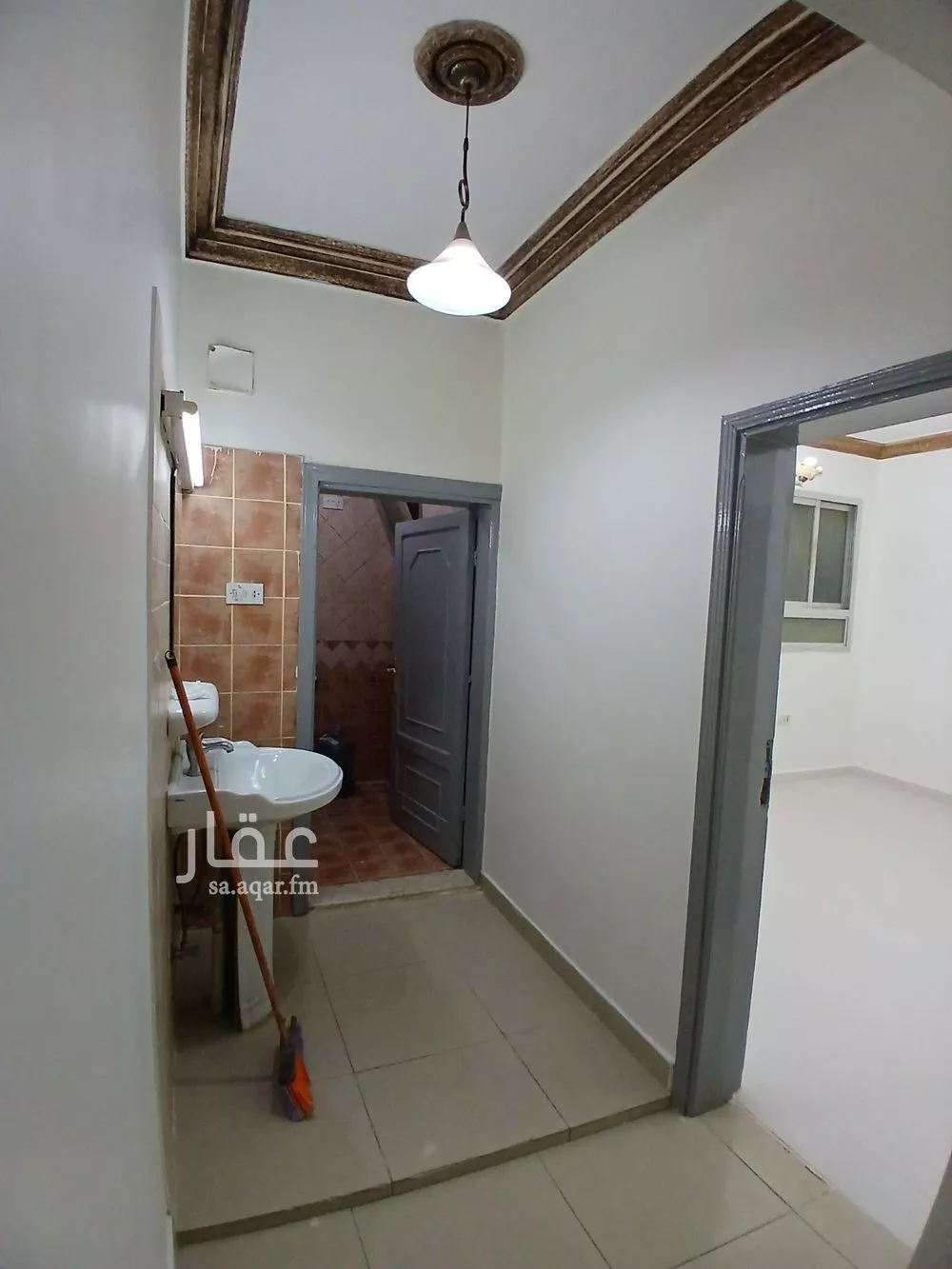 3 bedroom apartment in King Faisal, Riyadh 8