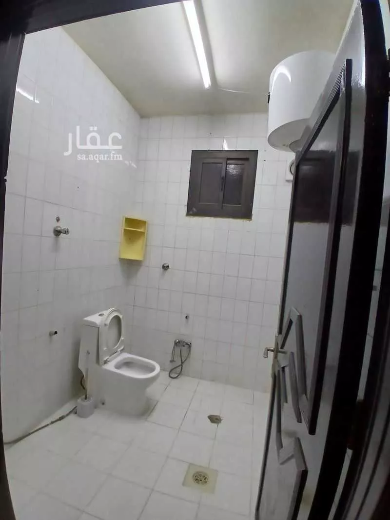 3 bedroom apartment in King Faisal, Riyadh 5