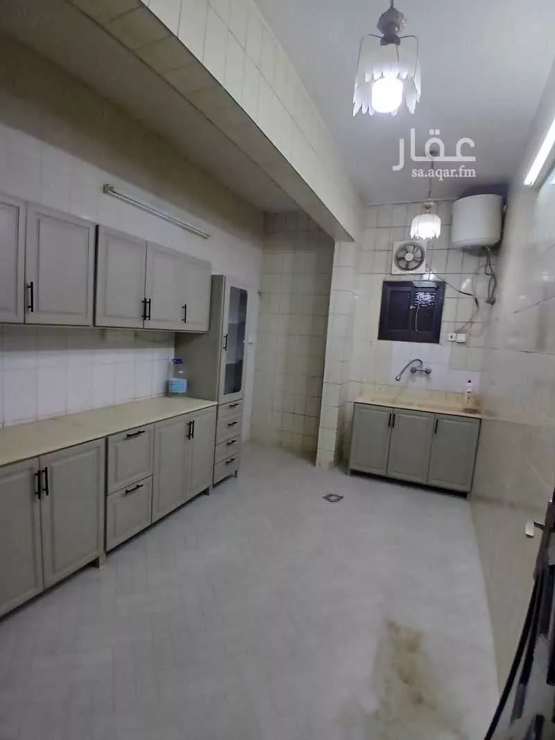 3 bedroom apartment in King Faisal, Riyadh 9